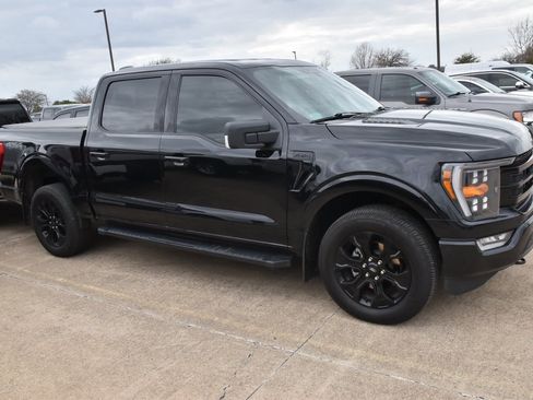 Certified 2022 Ford F150 XLT w/ Equipment Group 302A High image 5