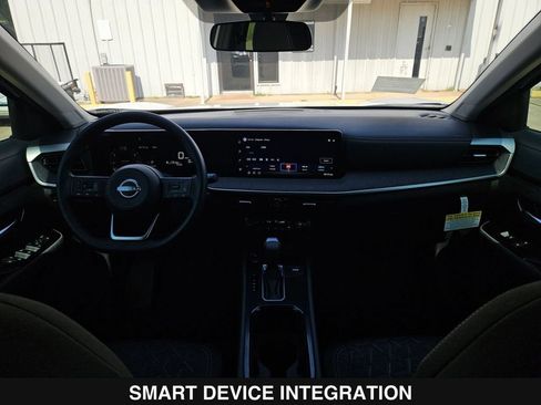 New 2026 Nissan Kicks SV w/ Cold Weather Package FWD image 19