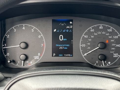 Used 2025 Toyota Corolla LE image 23