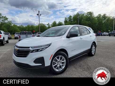 Used 2023 Chevrolet Equinox LS FWD image 1