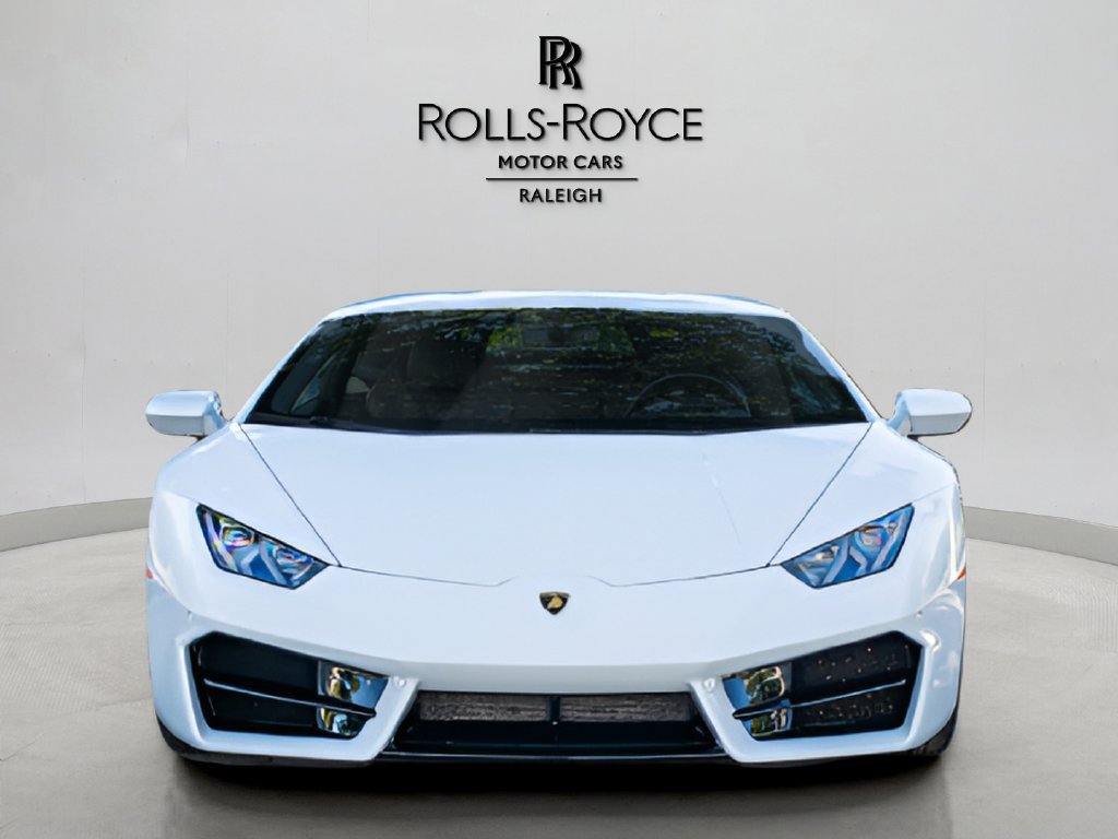 Used 2019 Lamborghini Huracan LP 580-2 RWD image 2