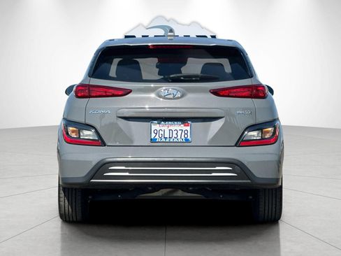 Used 2023 Hyundai Kona SEL FWD image 4