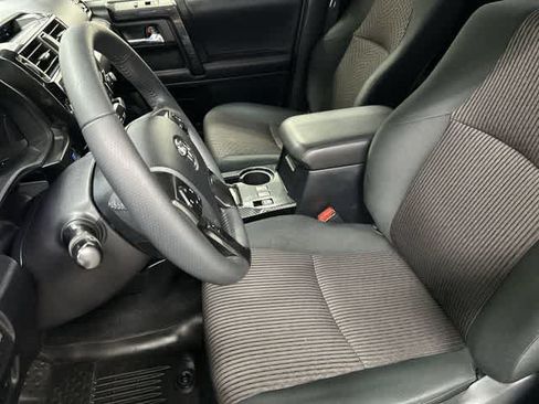 Used 2024 Toyota 4Runner TRD Off-Road AWD/4WD image 10