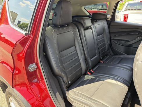 Used 2019 Ford Escape SEL FWD image 26