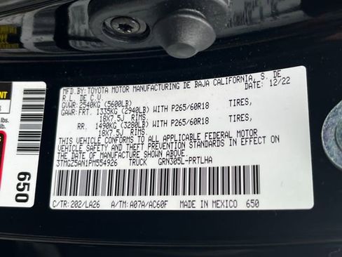 Used 2023 Toyota Tacoma Limited image 15