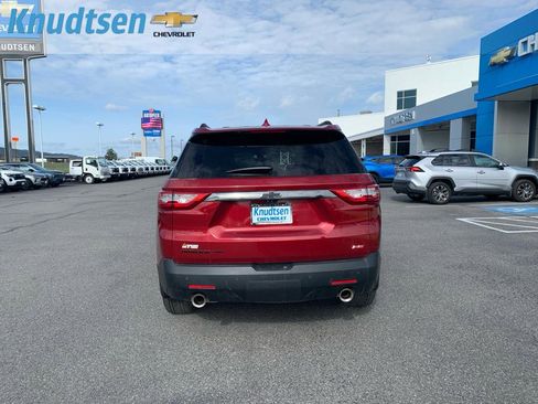 Used 2021 Chevrolet Traverse RS AWD/4WD image 6