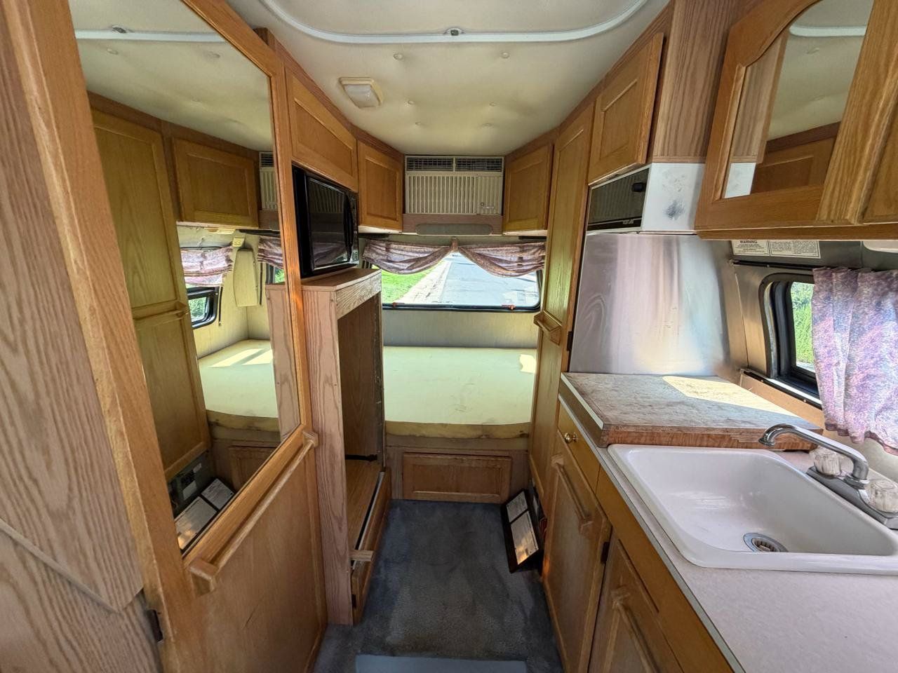 Used 2000 Chevrolet Express 3500 RWD image 17