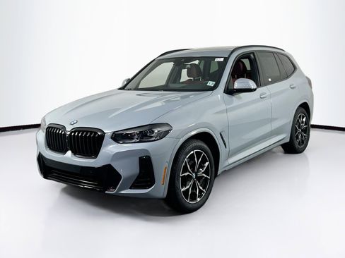 Used 2024 BMW X3 xDrive30i w/ Premium Package image 1
