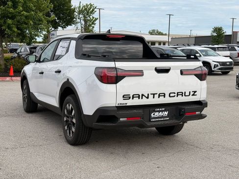 New 2026 Hyundai Santa Cruz SE FWD image 5