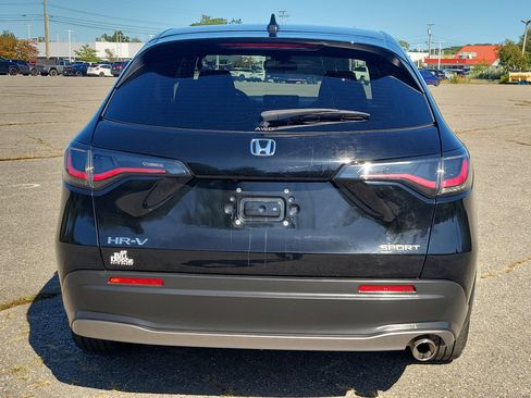Used 2023 Honda HR-V Sport image 6