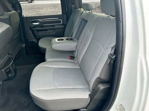 Used 2024 RAM 3500 Big Horn image 15