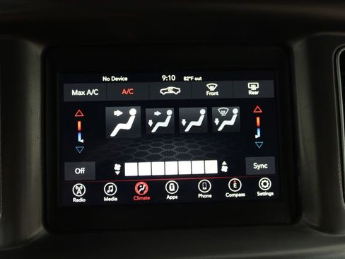 Used 2022 Dodge Charger SXT RWD image 43