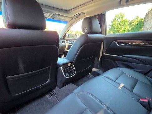 Used 2016 Cadillac XTS Luxury FWD image 39