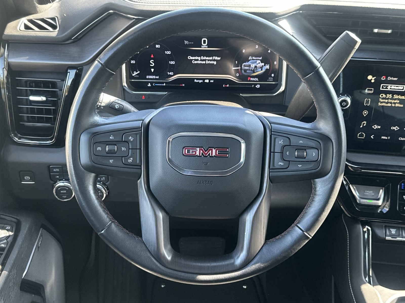 Used 2025 GMC Sierra 2500 AT4X AWD/4WD image 19
