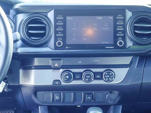 Used 2020 Toyota Tacoma SR RWD image 7
