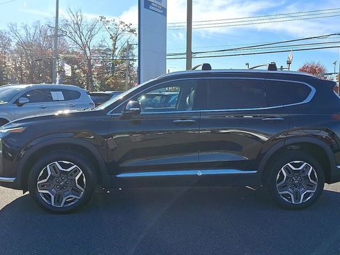 Certified 2022 Hyundai Santa Fe Limited image 5