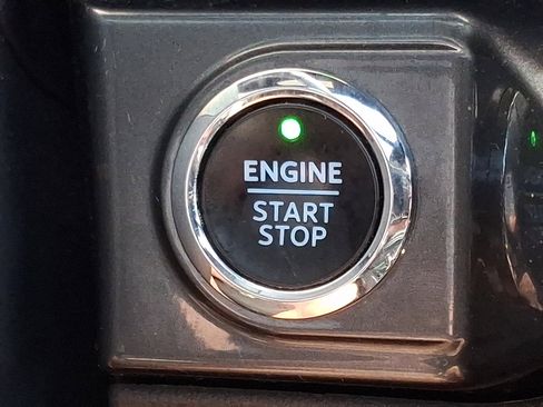 Used 2022 Ford F150 XLT w/ Equipment Group 302A High image 24