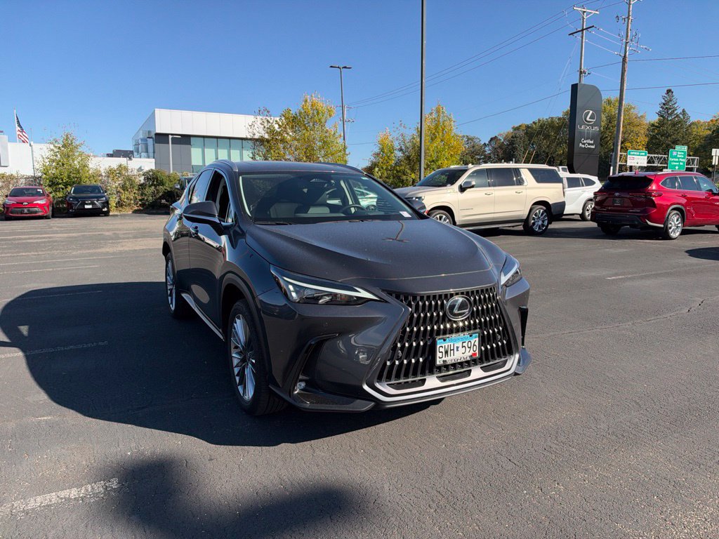 Used 2026 Lexus NX 350h AWD w/ Accessory Package (2T) image 18