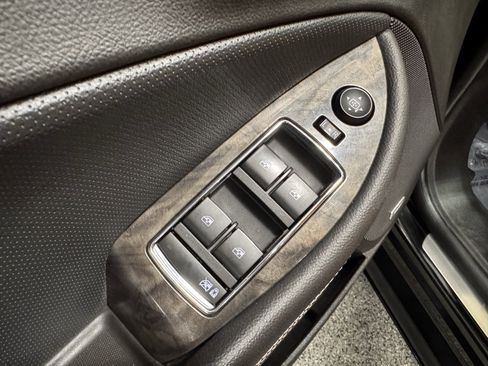 Used 2014 Chevrolet Impala LTZ image 21