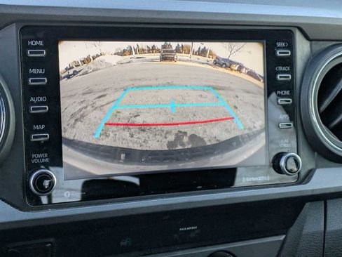 Used 2020 Toyota Tacoma TRD Off-Road image 27