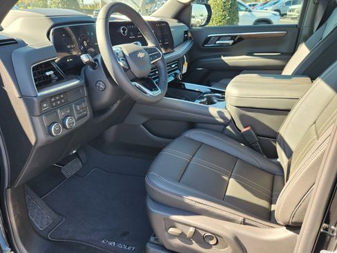 New 2026 Chevrolet Suburban High Country w/ Sun And Tow Package image 6