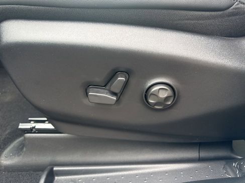 New 2026 Chrysler Pacifica Select image 21