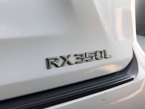 Used 2018 Lexus RX 350L AWD image 17