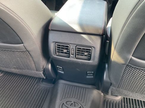 Used 2019 Toyota 4Runner TRD Off-Road Premium AWD/4WD image 16
