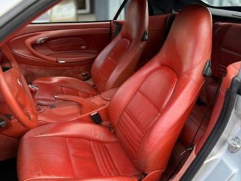 Used 2001 Porsche 911 Carrera 4 image 40