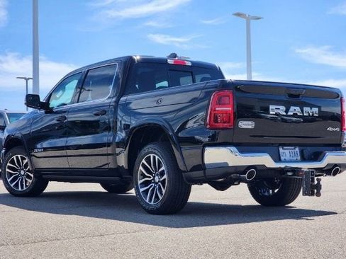 Used 2025 RAM 1500 Limited AWD/4WD image 23