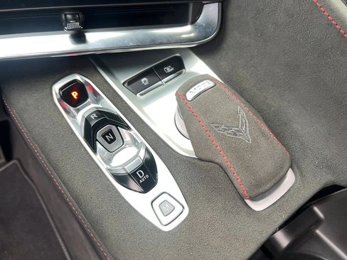 Used 2020 Chevrolet Corvette Stingray 3LT w/ 3LT Preferred Equipment Group image 23