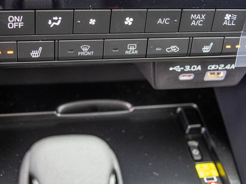New 2026 Subaru Outback Premium AWD/4WD image 9