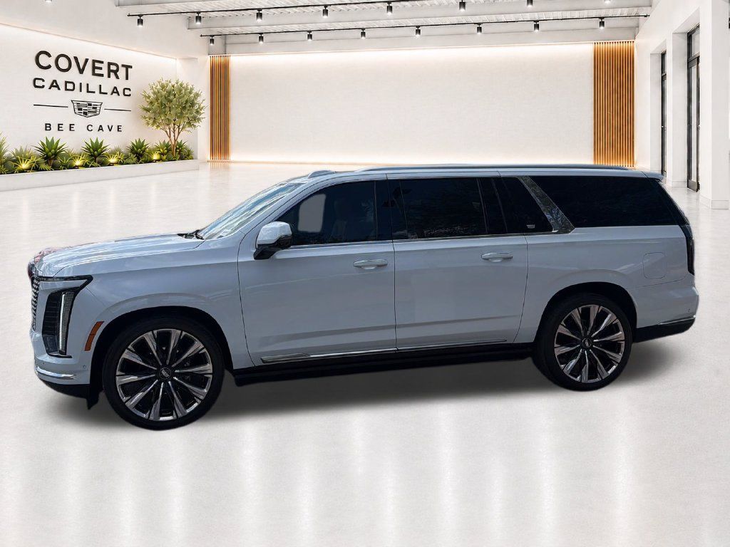 Used 2026 Cadillac Escalade ESV Luxury w/ Touring Package AWD/4WD image 5