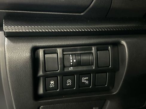 Used 2023 Subaru Crosstrek 2.0i Premium image 19