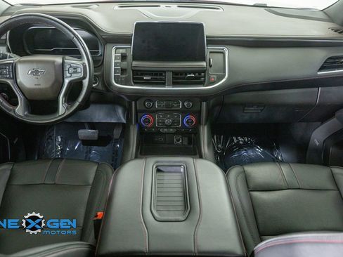 Used 2022 Chevrolet Tahoe RST w/ Luxury Package AWD/4WD image 31