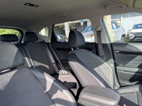 Used 2025 Kia Seltos S FWD image 12