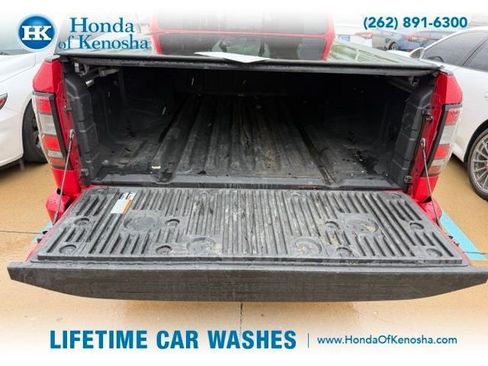 Used 2023 Nissan Frontier SV w/ SV Convenience Package AWD/4WD image 10