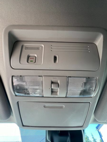 Used 2021 Nissan Titan SV w/ Accessory Utility Package AWD/4WD image 30