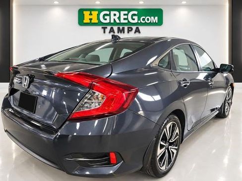 Used 2017 Honda Civic EX-L image 6