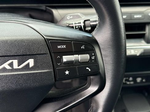 Certified 2025 Kia K4 EX FWD image 25