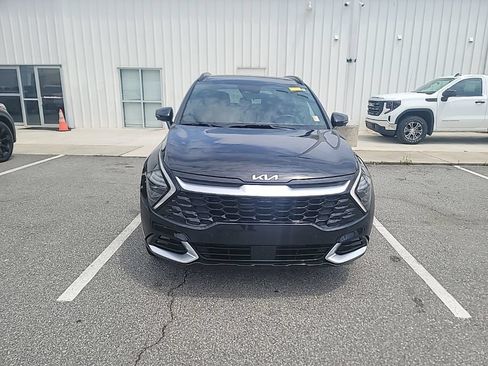 Certified 2024 Kia Sportage SX FWD image 2