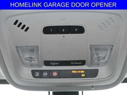 Used 2018 Chevrolet Traverse LT image 34