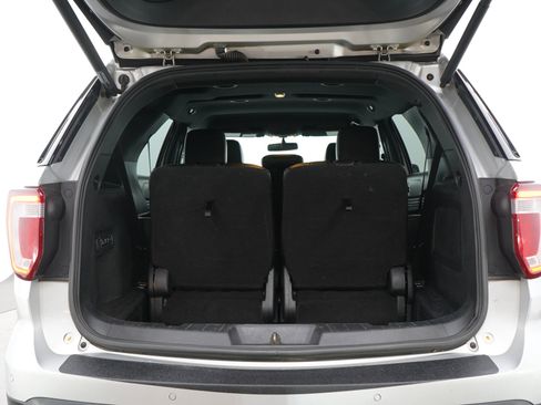Used 2017 Ford Explorer Limited AWD/4WD image 19