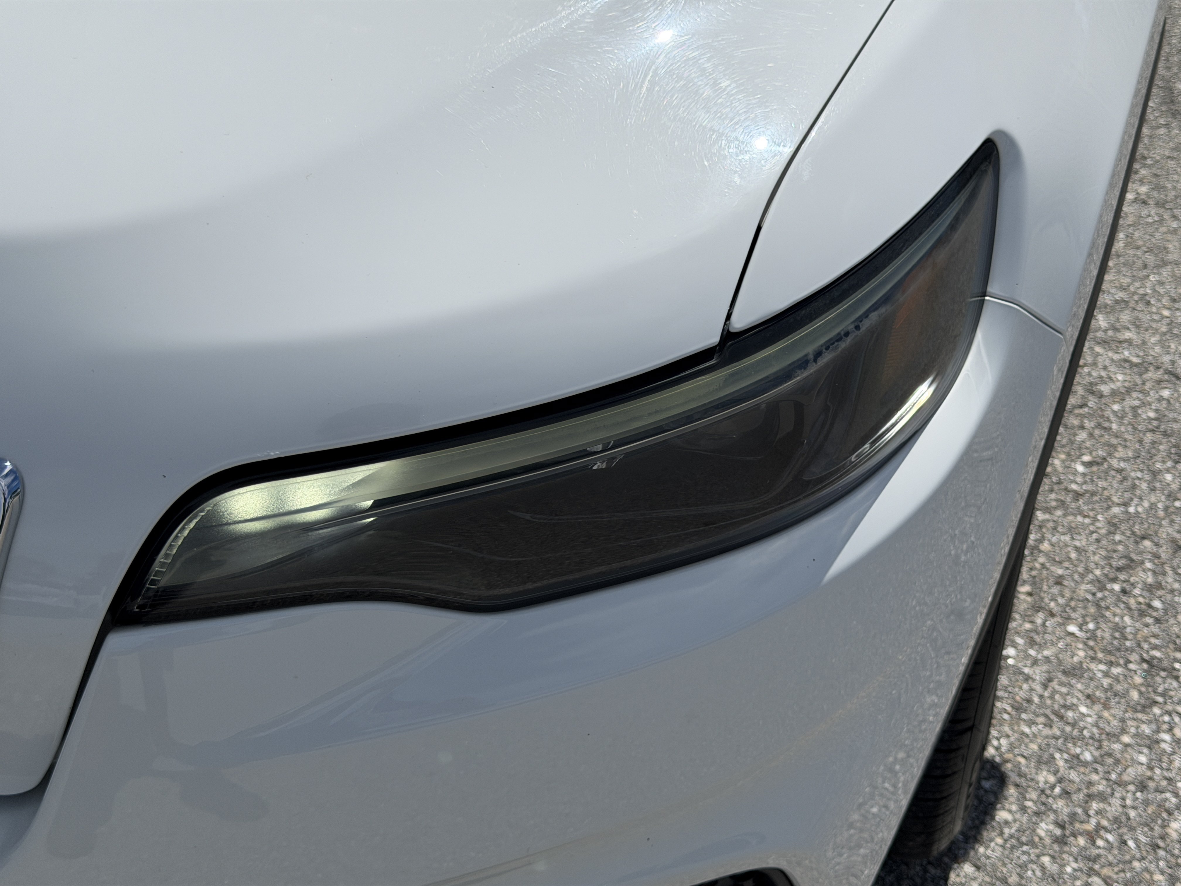 Used 2020 Jeep Cherokee Latitude FWD image 9