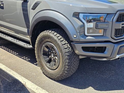 Used 2018 Ford F150 Raptor w/ Equipment Group 802A Luxury AWD/4WD image 5