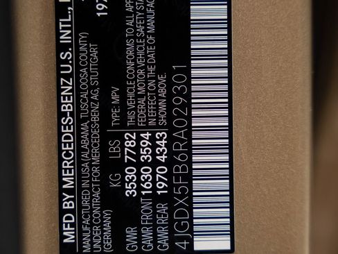 Used 2024 Mercedes-Benz Maybach EQS 680 4MATIC image 59