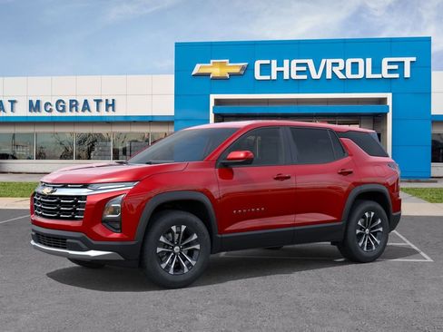 New 2026 Chevrolet Equinox LT image 2