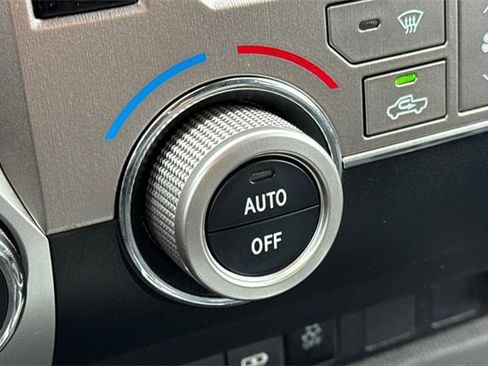 Used 2020 Toyota Tundra SR5 image 29