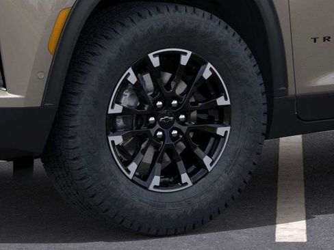 New 2026 Chevrolet Traverse Z71 AWD/4WD image 9