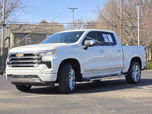 Used 2024 Chevrolet Silverado 1500 High Country image 26